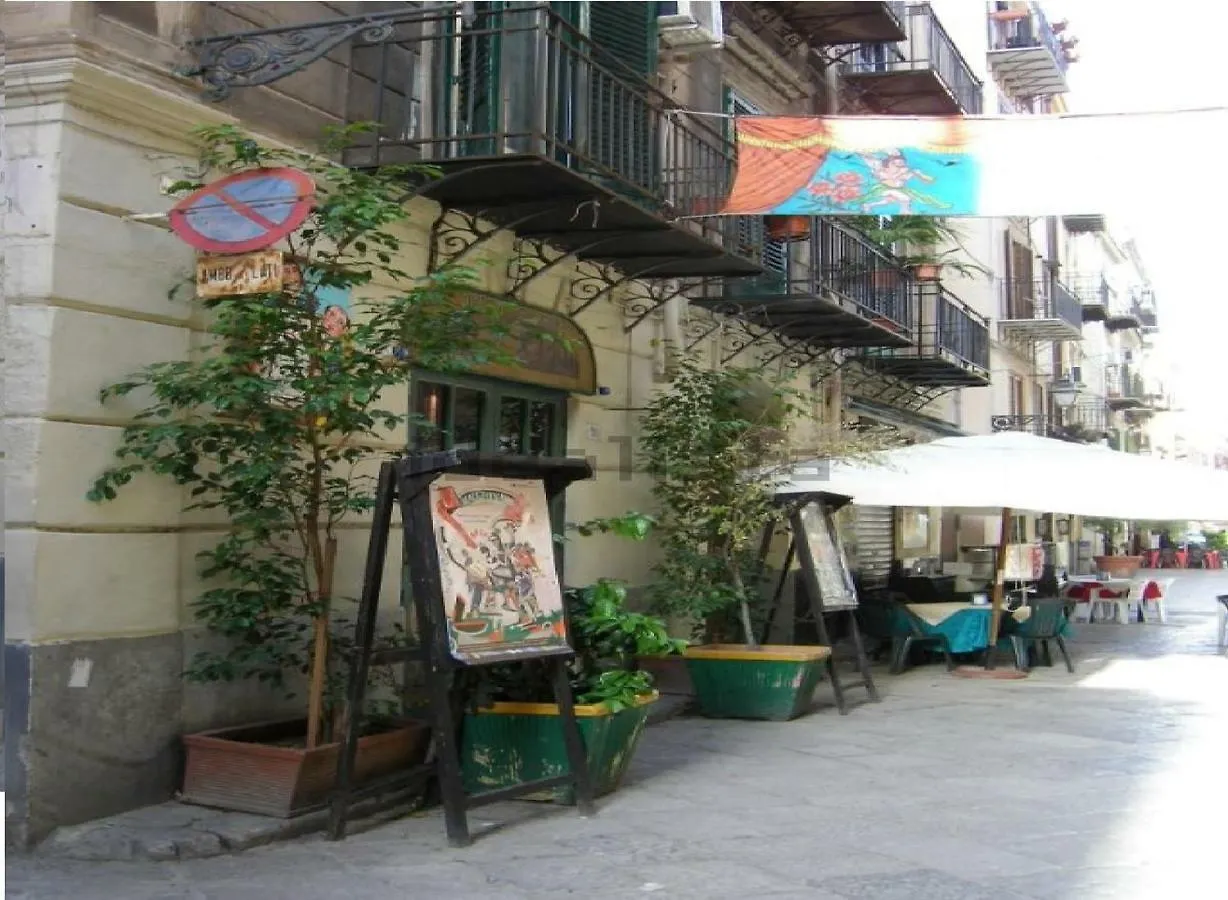 Home Life Casa Vacanze Centro Storico Palermo Italia
